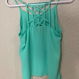 Skies Are Blue, Small tank top